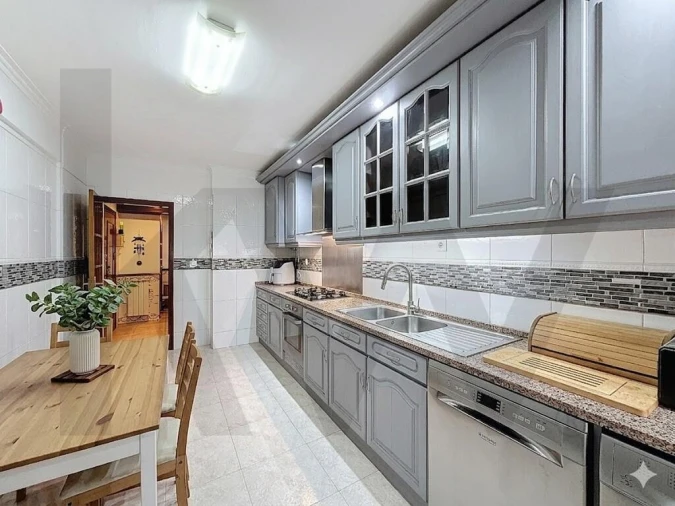 Apartamento T3 para Venda em Póvoa de Santa Iria e Forte da Casa Foto 10