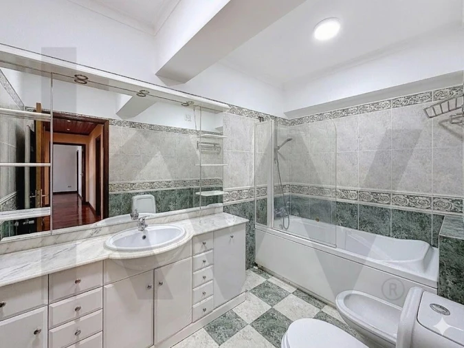 Apartamento T3 para Venda em Póvoa de Santa Iria e Forte da Casa Foto 21