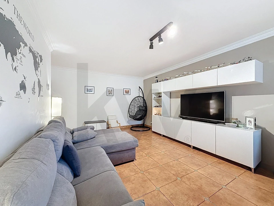 Apartamento T3 para Venda em Póvoa de Santa Iria e Forte da Casa Foto 2