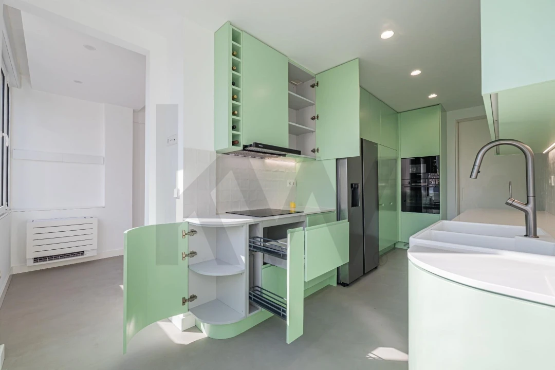 Apartamento T3 para Venda em Campolide Foto 19