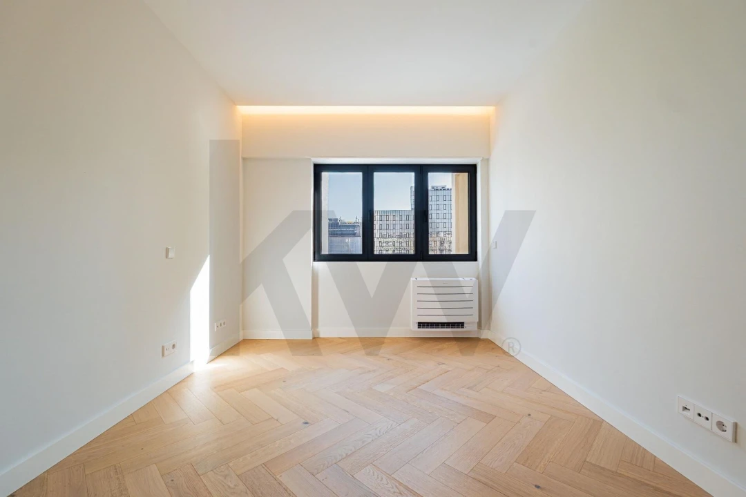 Apartamento T3 para Venda em Campolide Foto 32