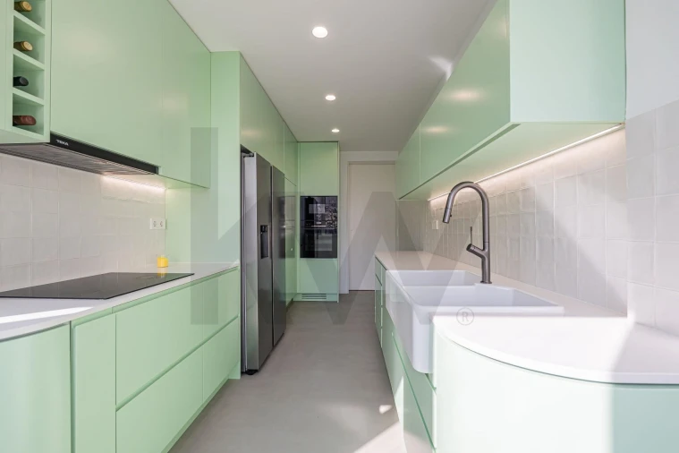 Apartamento T3 para Venda em Campolide Foto 15