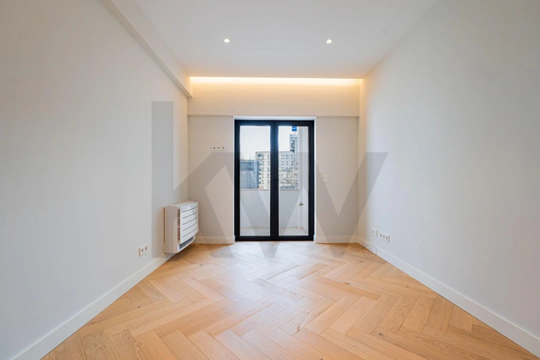 Apartamento T3 para Venda em Campolide Foto 29