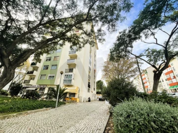 Apartamento T1 para Arrendamento em Cascais e Estoril