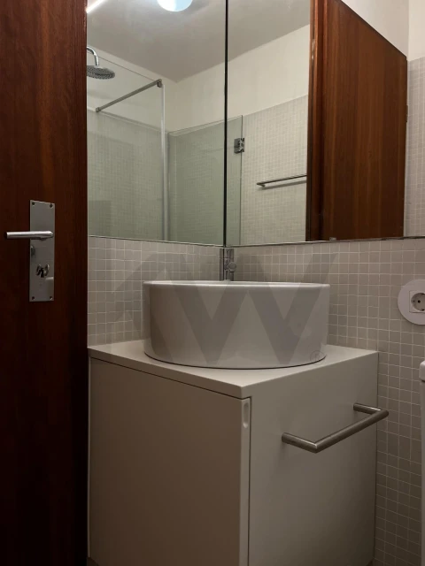 Apartamento T3 para Arrendamento em Aldoar, Foz do Douro e Nevogilde