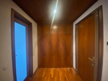 Apartamento T3 para Arrendamento em Aldoar, Foz do Douro e Nevogilde