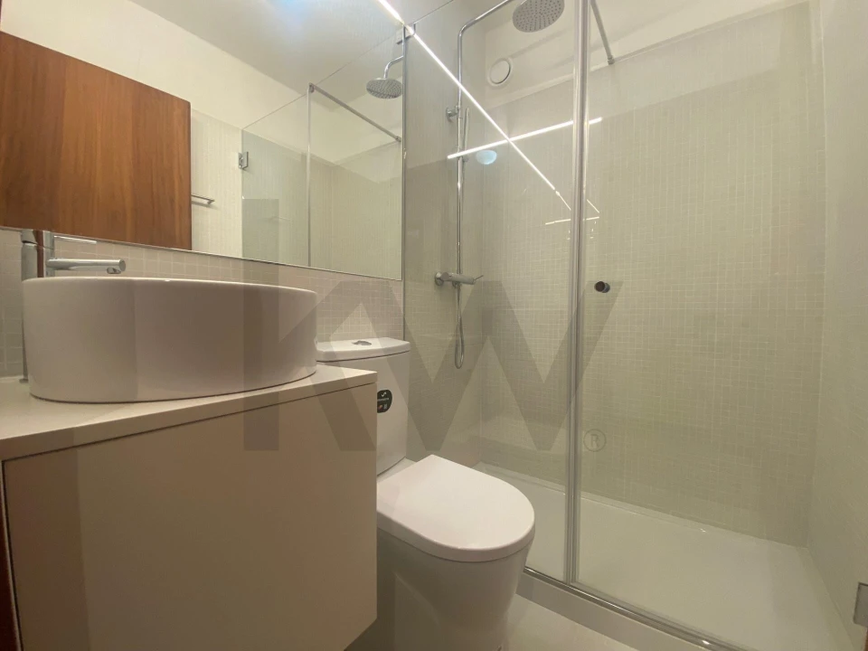 Apartamento T3 para Arrendamento em Aldoar, Foz do Douro e Nevogilde Foto 19