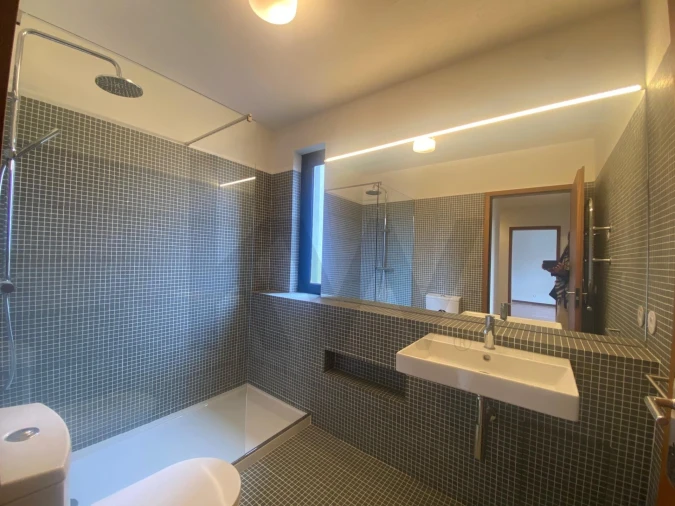 Apartamento T3 para Arrendamento em Aldoar, Foz do Douro e Nevogilde Foto 31