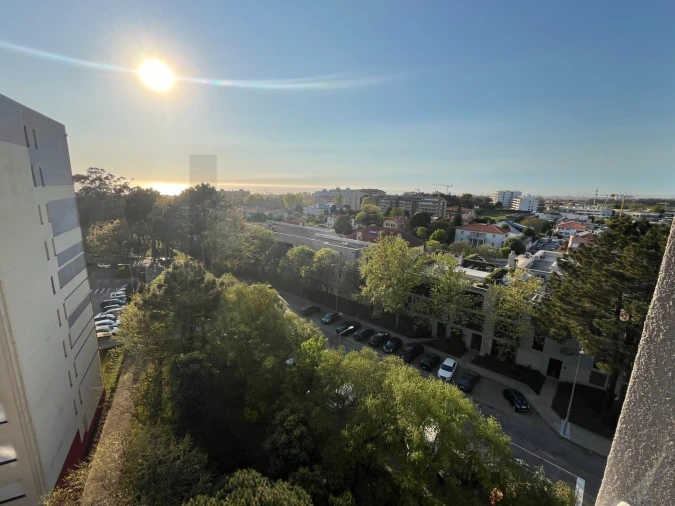 Apartamento T3 para Arrendamento em Aldoar, Foz do Douro e Nevogilde Foto 32