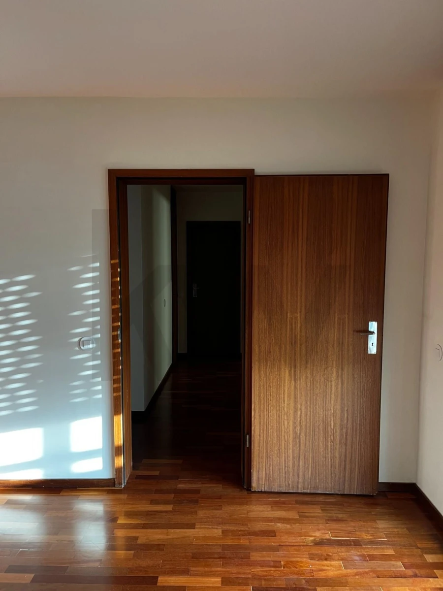 Apartamento T3 para Arrendamento em Aldoar, Foz do Douro e Nevogilde Foto 13