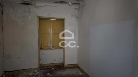 Moradia T3 para Venda em Tortosendo