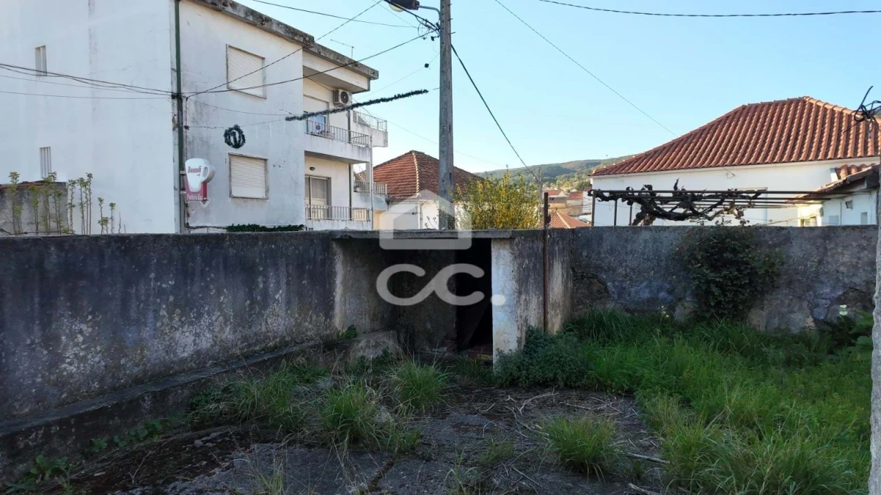 Moradia T3 para Venda em Tortosendo Foto 13