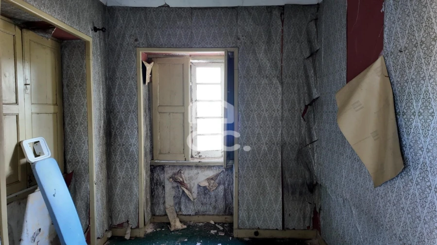 Moradia T3 para Venda em Tortosendo Foto 9