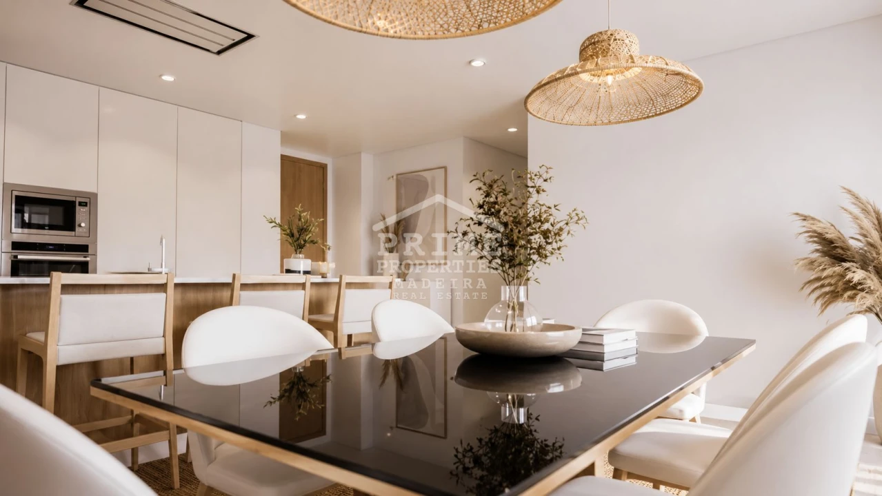 Apartamento T1 para Venda em Estreito de Camara de Lobos Foto 4