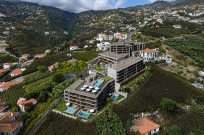 Apartamento T1 para Venda em Estreito de Camara de Lobos