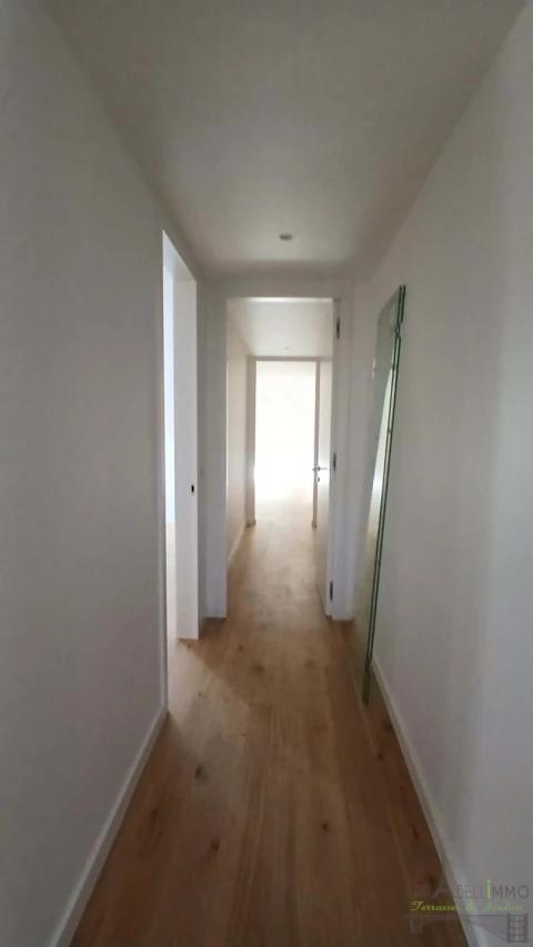 Apartamento T2 para Venda em Santa Maria Maior