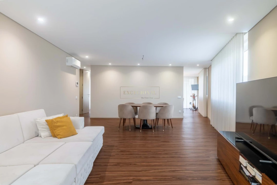 Apartamento T3 para Venda em Labruge Foto 19