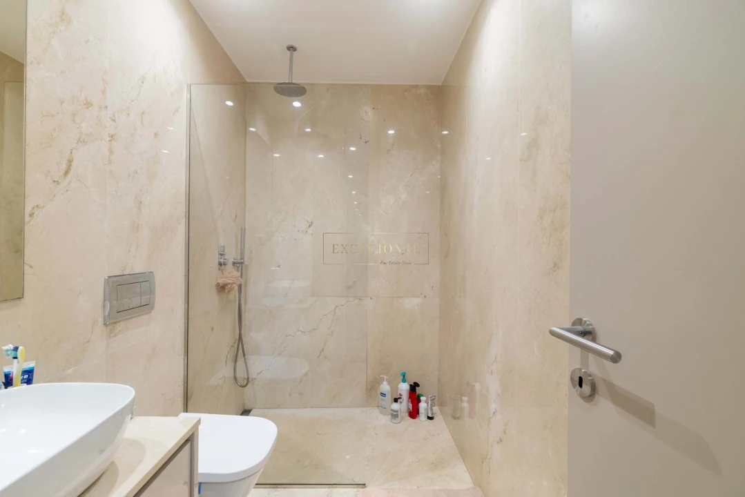 Apartamento T3 para Venda em Labruge Foto 11