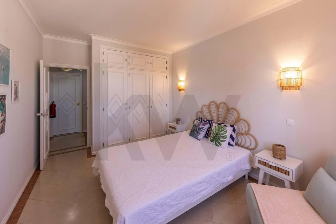 Apartamento T1 para Venda em Albufeira e Olhos de Água Foto 15