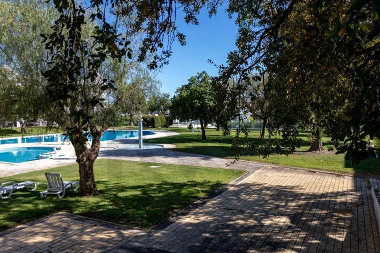 Apartamento T1 para Venda em Albufeira e Olhos de Água Foto 25