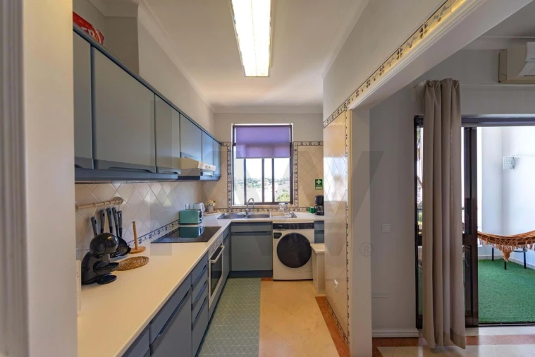 Apartamento T1 para Venda em Albufeira e Olhos de Água Foto 13