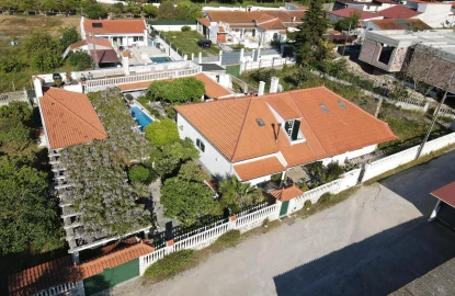 Quinta T2 para Venda em Charneca de Caparica e Sobreda