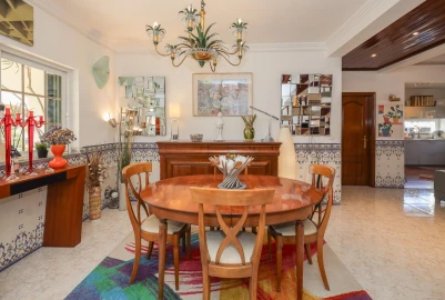 Quinta T2 para Venda em Charneca de Caparica e Sobreda