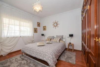 Quinta T2 para Venda em Charneca de Caparica e Sobreda