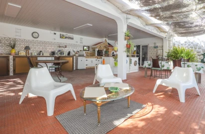 Quinta T2 para Venda em Charneca de Caparica e Sobreda