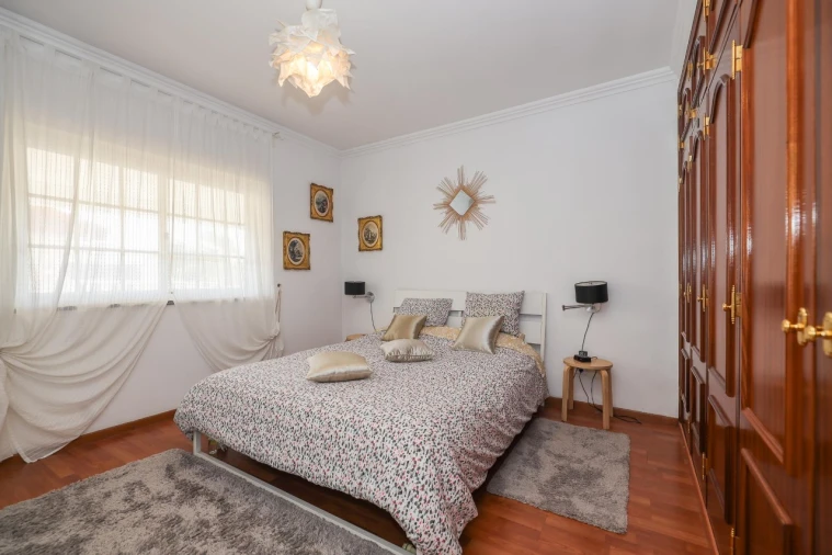 Quinta T2 para Venda em Charneca de Caparica e Sobreda Foto 12