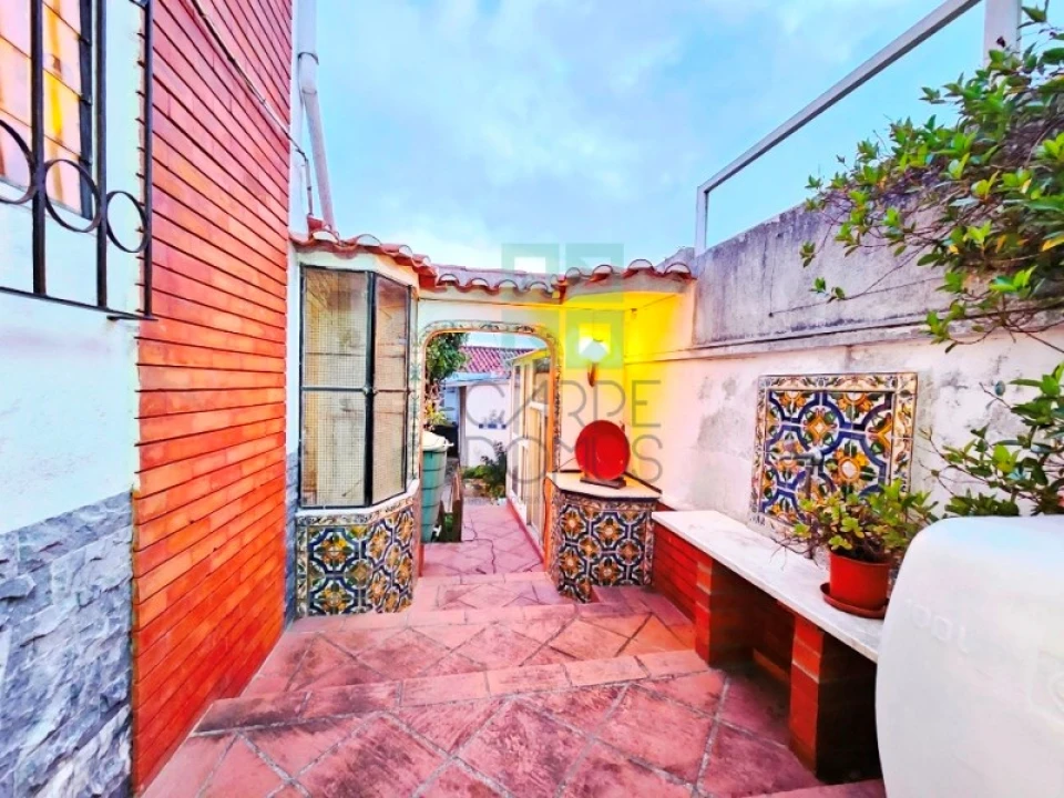 Moradia T6 para Venda em São Domingos de Rana Foto 38