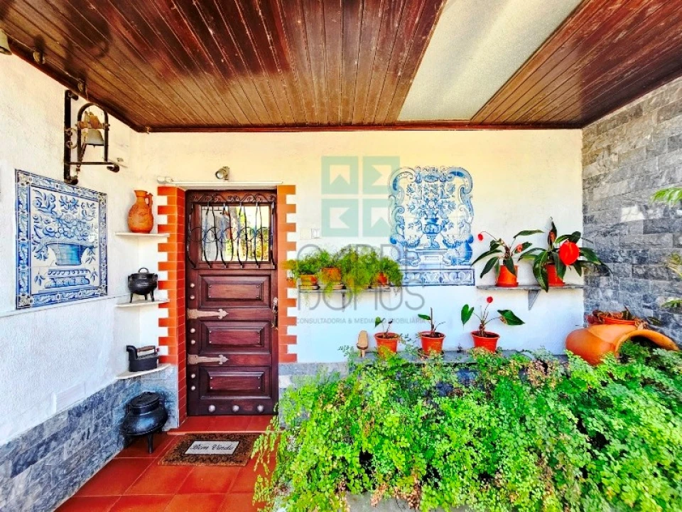 Moradia T6 para Venda em São Domingos de Rana Foto 63