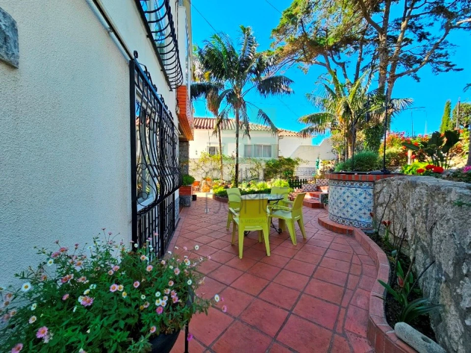 Moradia T6 para Venda em São Domingos de Rana Foto 72