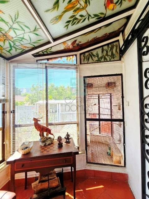 Moradia T6 para Venda em São Domingos de Rana