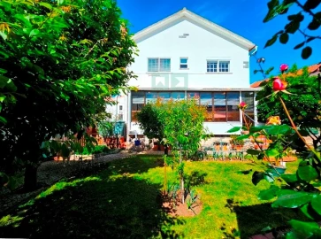 Moradia T6 para Venda em São Domingos de Rana