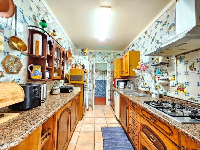 Moradia T6 para Venda em São Domingos de Rana Foto 35