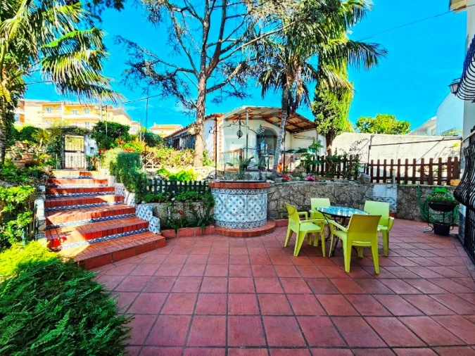 Moradia T6 para Venda em São Domingos de Rana Foto 76