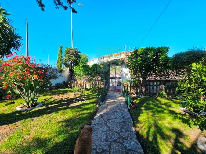 Moradia T6 para Venda em São Domingos de Rana Foto 78