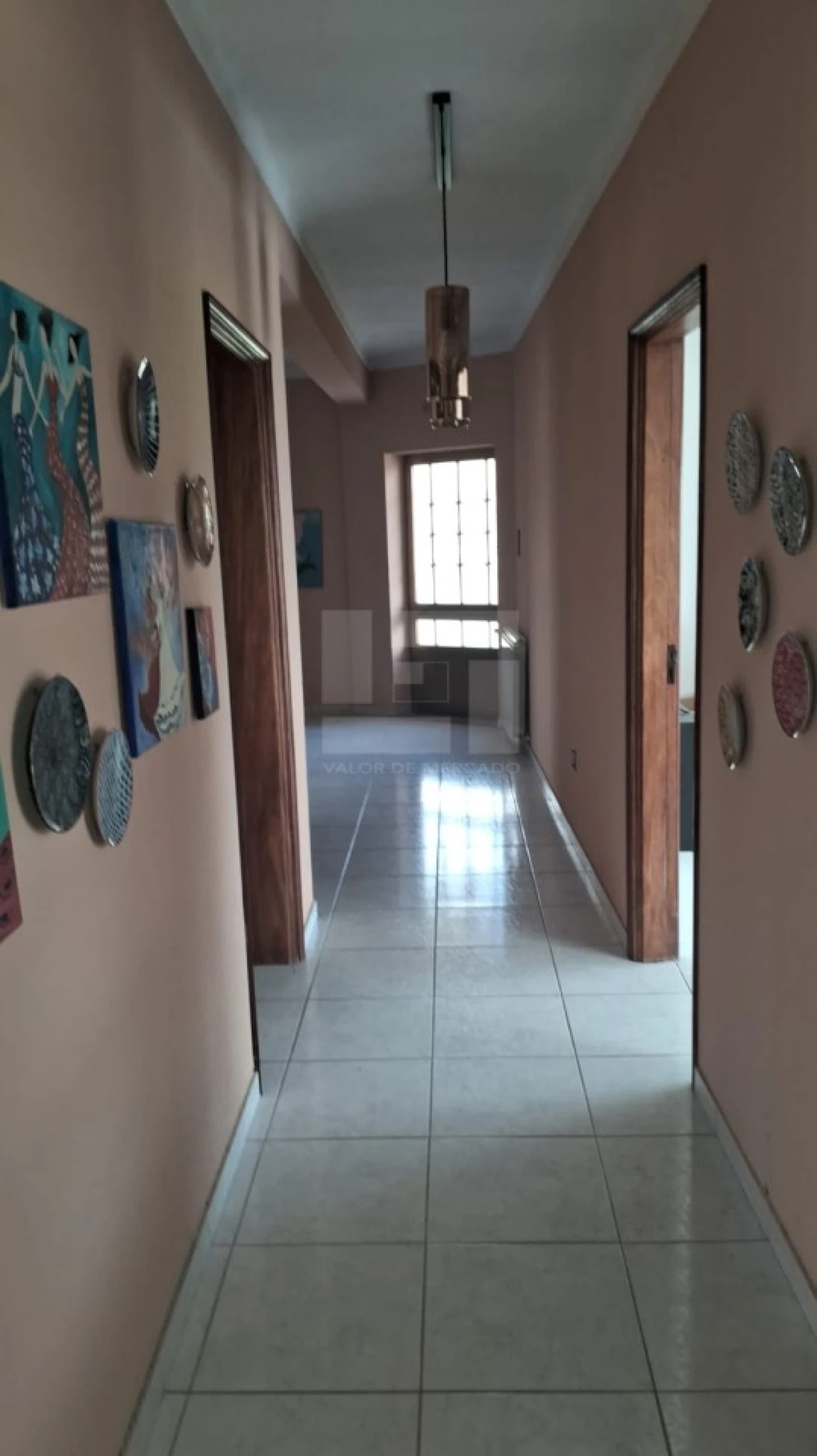 Moradia T6 para Venda em Monteiras Foto 24