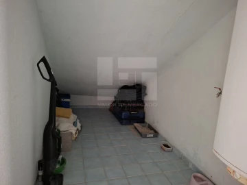 Moradia T6 para Venda em Monteiras