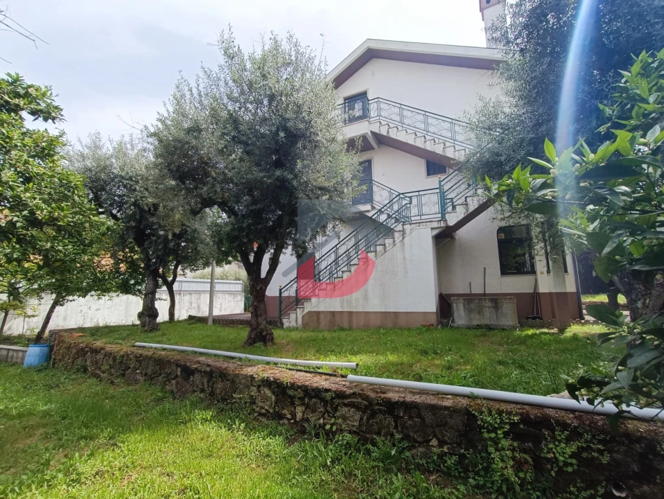 Moradia T10 para Venda em Castelo Branco Foto 47