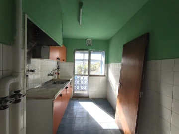 Apartamento T3 para Venda em Santo António dos Cavaleiros e Frielas