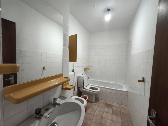 Apartamento T3 para Venda em Santo António dos Cavaleiros e Frielas Foto 20