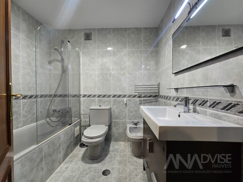 Apartamento T2 para Arrendamento em Repeses e São Salvador Foto 18