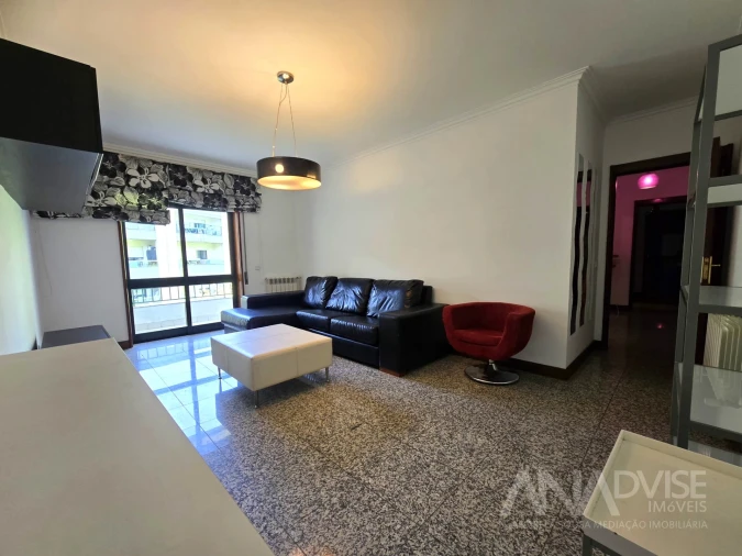 Apartamento T2 para Arrendamento em Repeses e São Salvador Foto 2