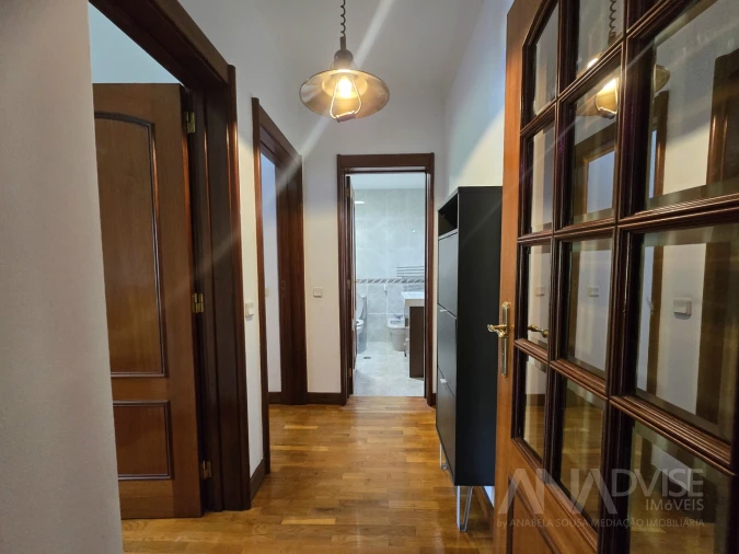 Apartamento T2 para Arrendamento em Repeses e São Salvador Foto 12