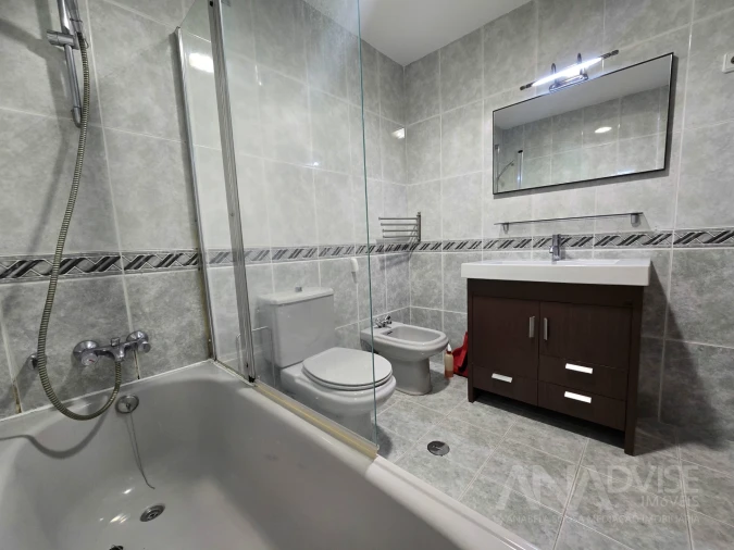 Apartamento T2 para Arrendamento em Repeses e São Salvador Foto 20