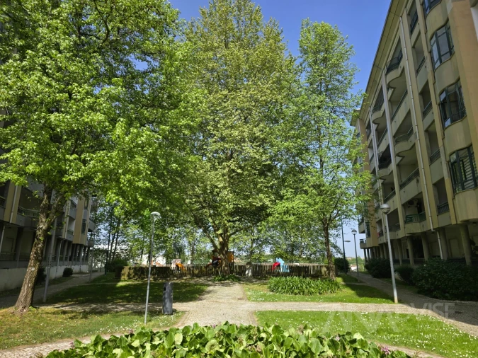 Apartamento T2 para Arrendamento em Repeses e São Salvador Foto 31