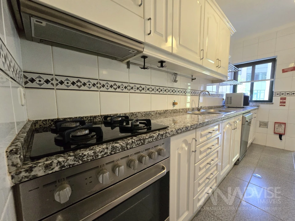 Apartamento T2 para Arrendamento em Repeses e São Salvador Foto 8