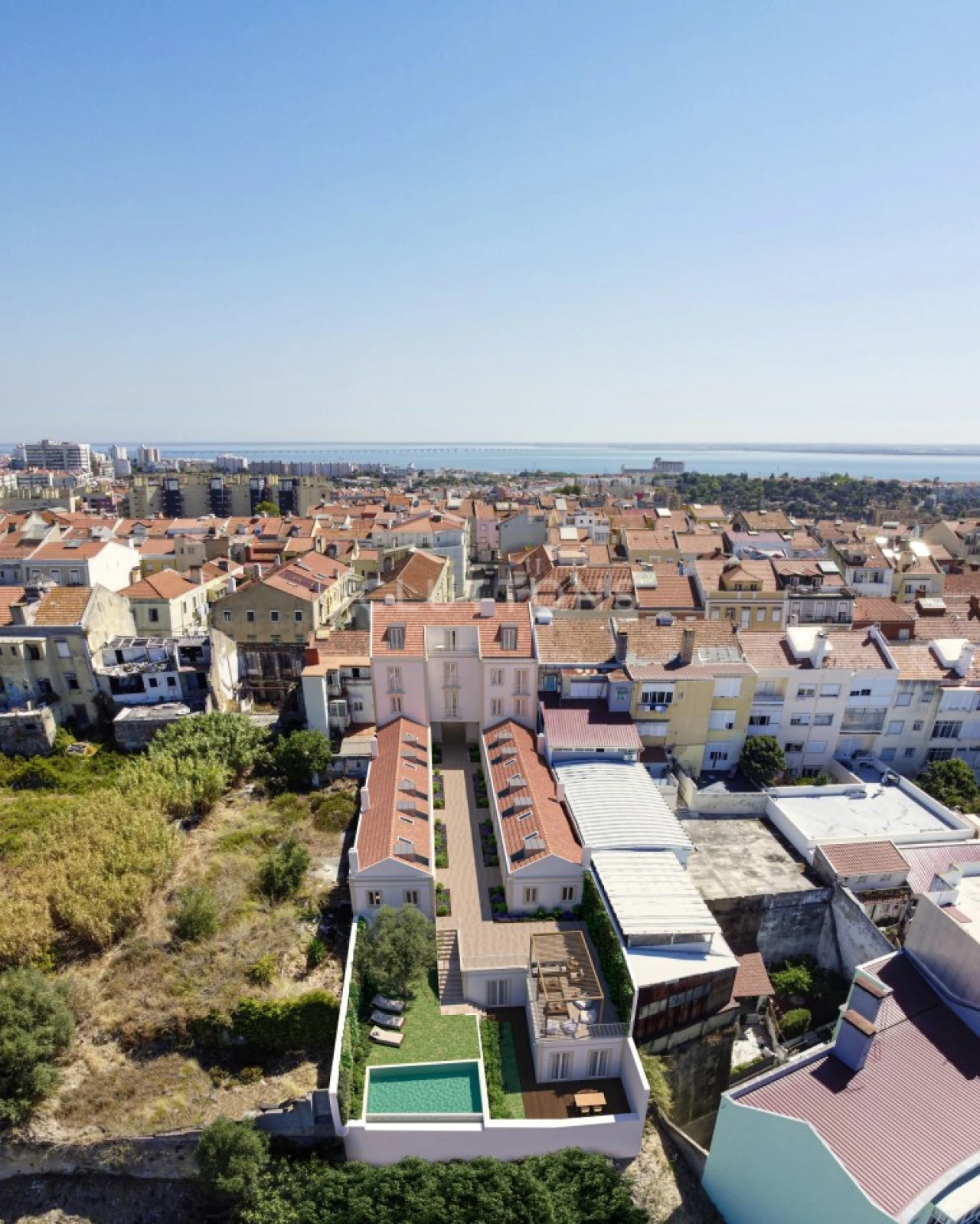 Apartamento T2 para Venda em Areeiro Foto 32